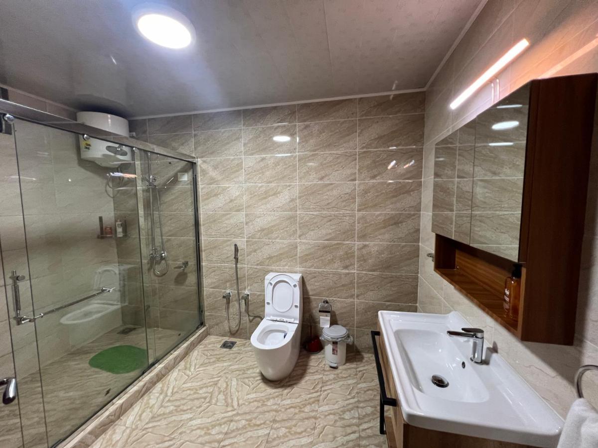 Hotel Golf Coast Kinshasa Esterno foto